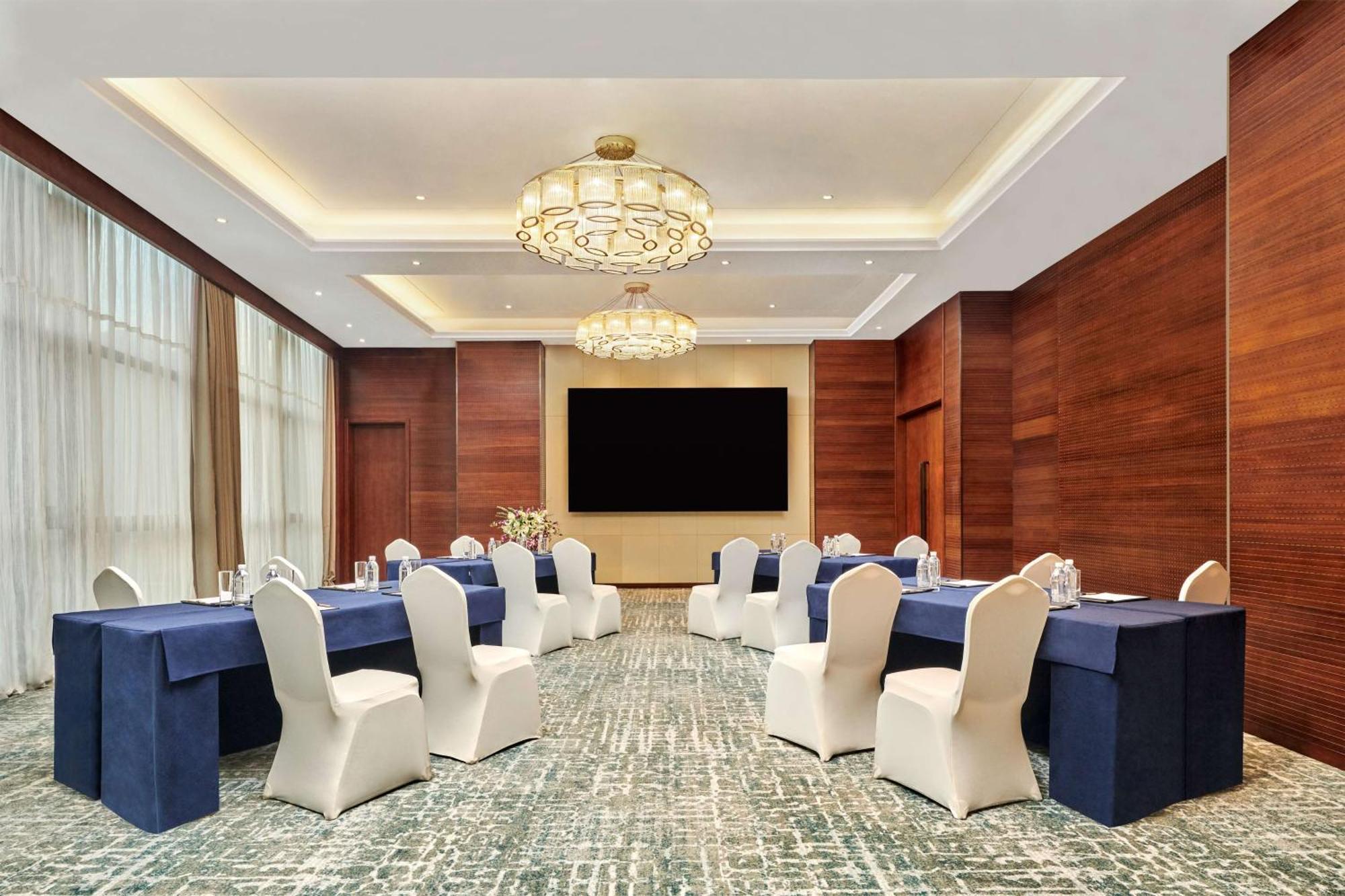 Hilton Garden Inn Wuhan Hankou Ngoại thất bức ảnh