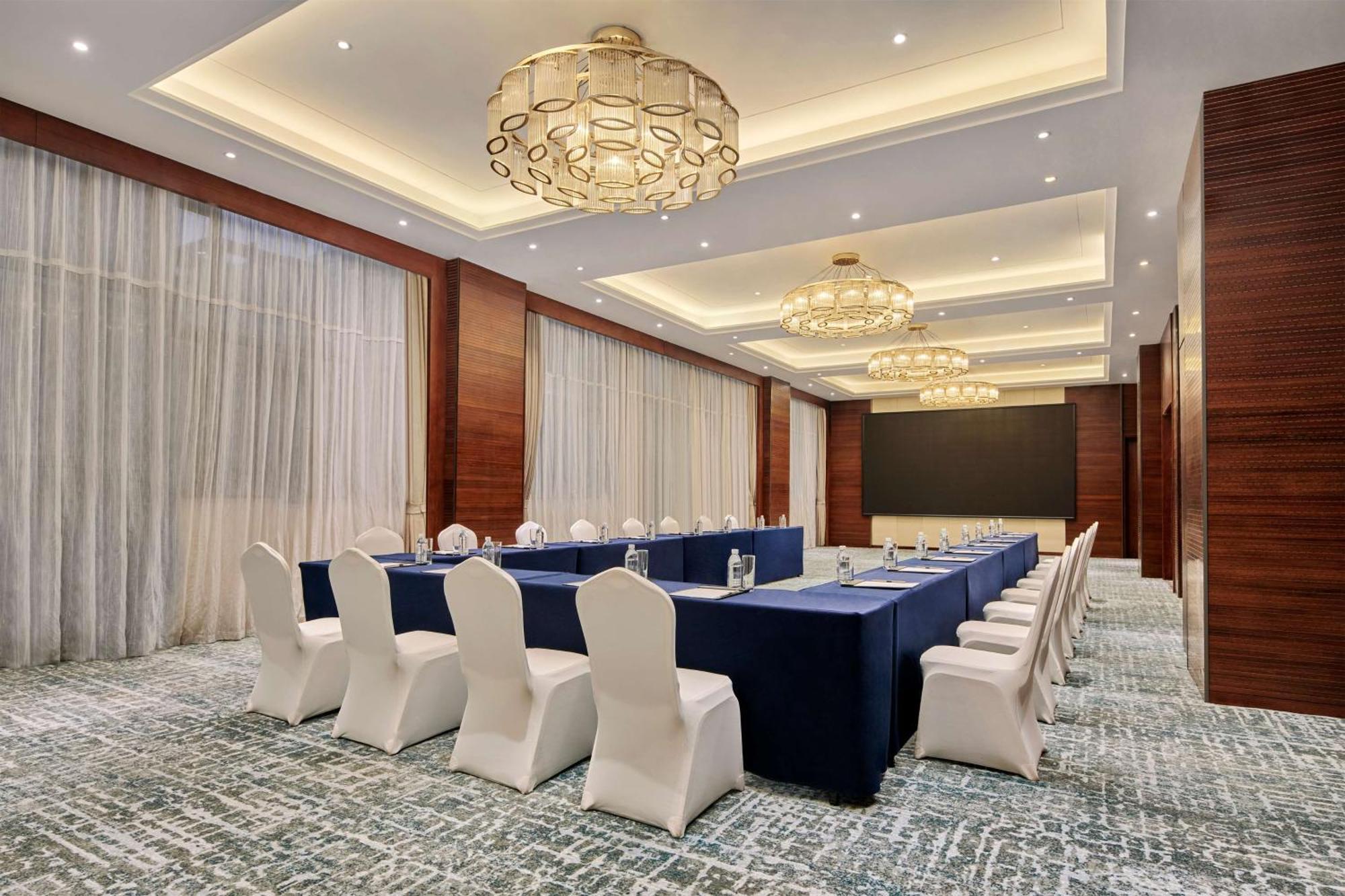 Hilton Garden Inn Wuhan Hankou Ngoại thất bức ảnh