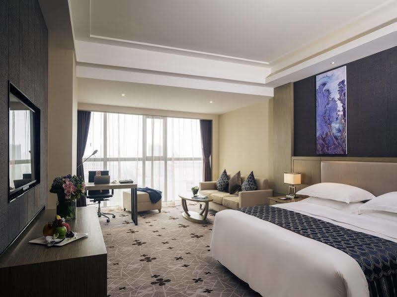 Hilton Garden Inn Wuhan Hankou Ngoại thất bức ảnh